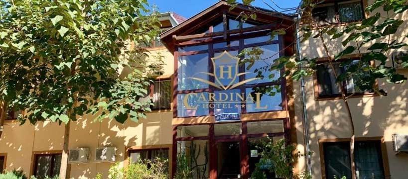 Hotel Cardinal Satu Mare Exterior photo